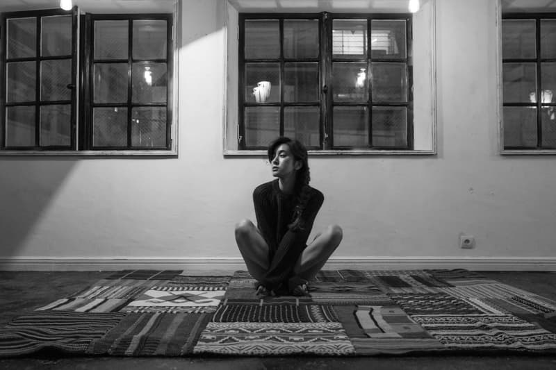 THROUGH THE LENS: 攝影師 Shun Okada