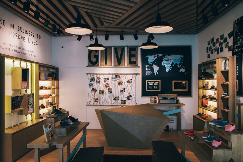TOMS 香港旗艦店開幕