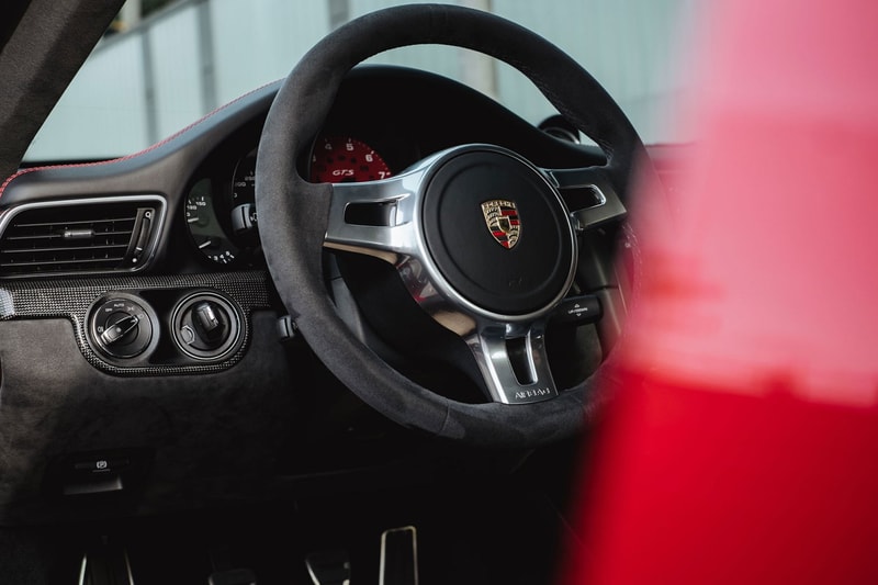 近賞 Porsche 2015 年式樣 911 Carrera GTS 車款