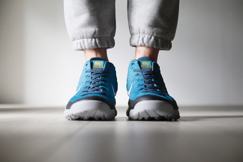 近賞 Nike Flyknit Trainer Chukka FSB「Squadron Blue」配色