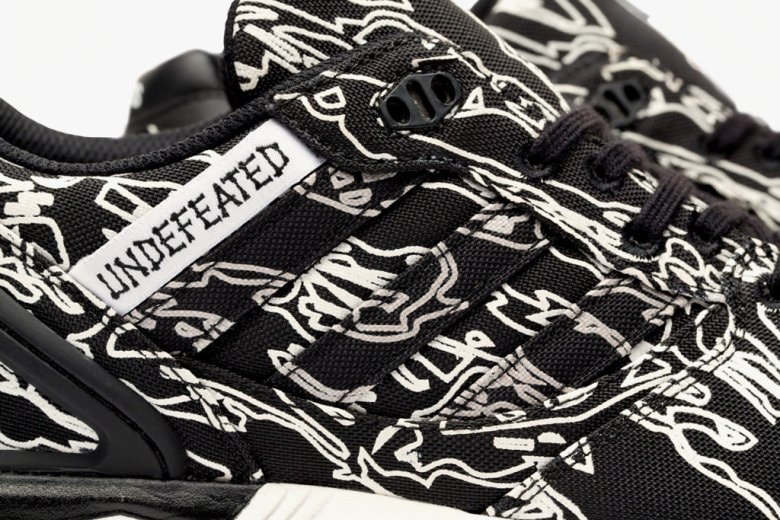 Undefeated x maharishi x adidas Originals Consortium ZX 5000 聯名跑鞋