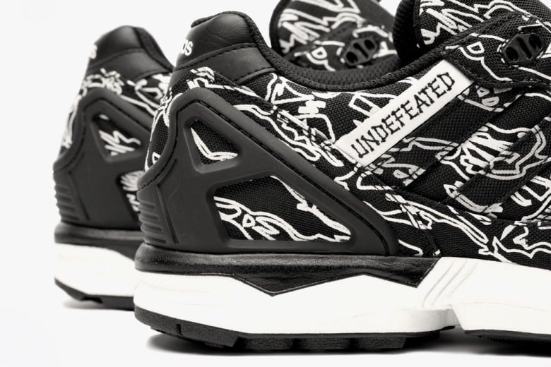 Undefeated x maharishi x adidas Originals Consortium ZX 5000 聯名跑鞋