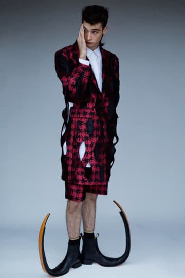 《Wonderland Magazine》打造 COMME des GARÇONS 2015 春季系列造型特輯