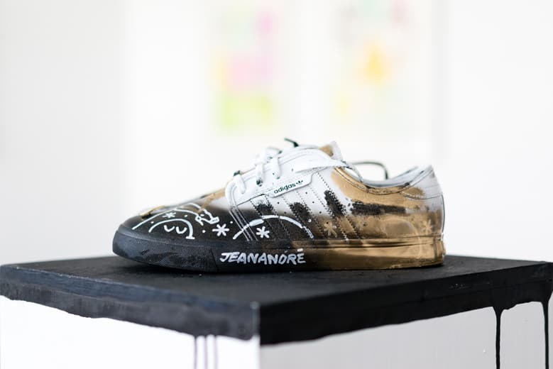 Kevin Lyons 與 Jean André 於洛杉磯 HVW8 藝術館打造 adidas Originals 球鞋藝術主題展