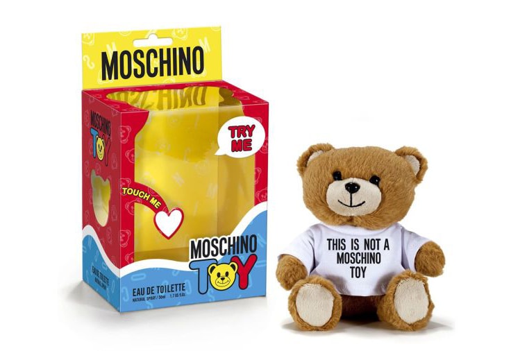 Jeremy Scott 為 Moschino 設計小熊造型香水