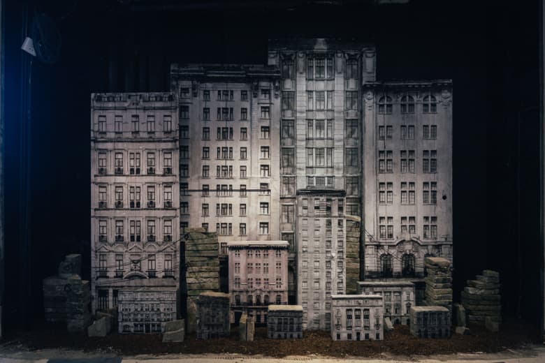 《看穿！》街頭塗鴉藝術展 @ 上海外灘十八號