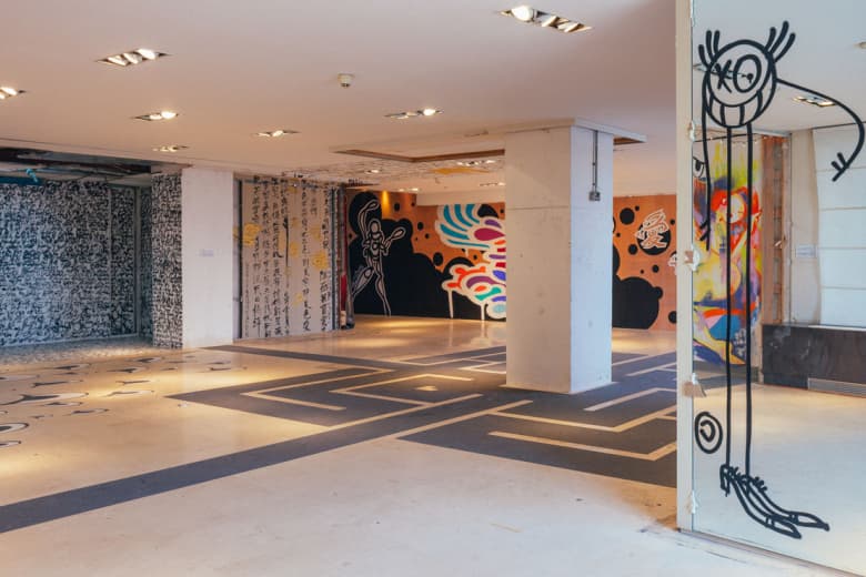 《看穿！》街頭塗鴉藝術展 @ 上海外灘十八號