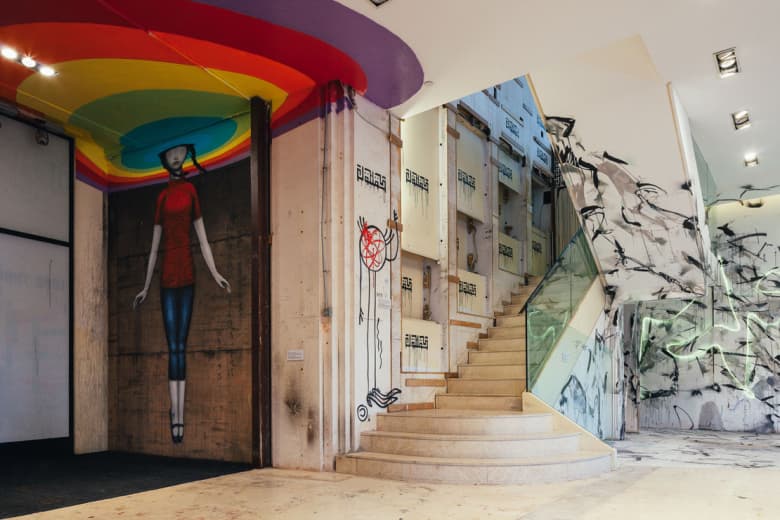 《看穿！》街頭塗鴉藝術展 @ 上海外灘十八號