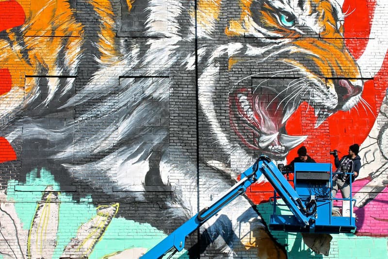 MEGGS 於底特律創作「Rise Up」巨型壁畫