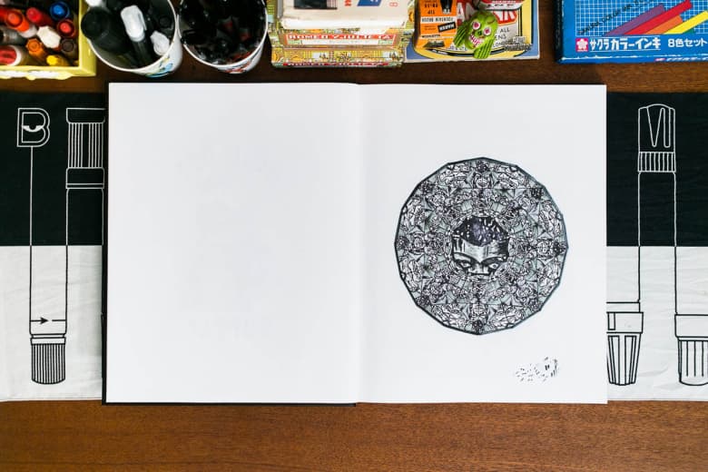 Pen & Paper: 圖形藝術家 Allister Lee