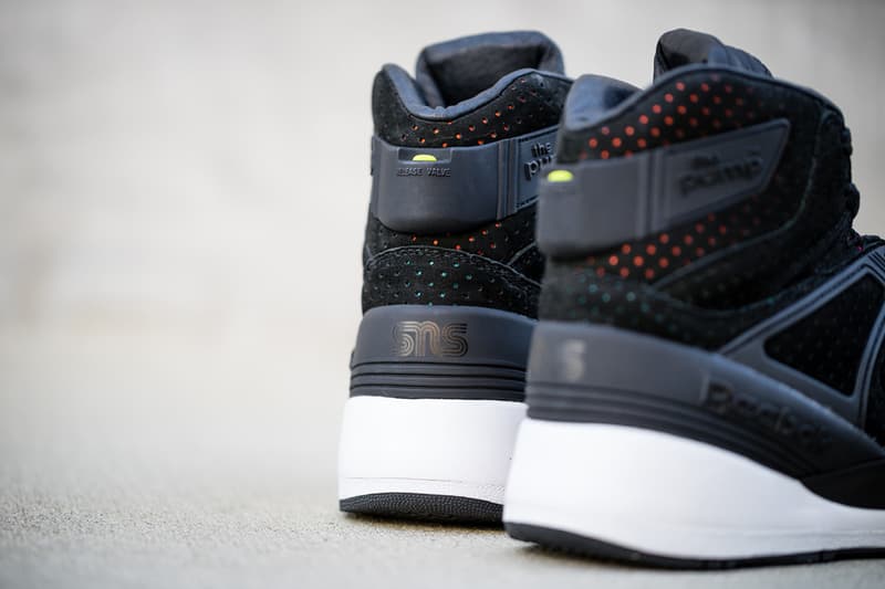 Sneakersnstuff x Reebok Pump 25 週年紀念鞋款