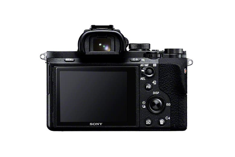 Sony 發布全球首款內置五軸防抖功能的 A7 II 全畫幅相機