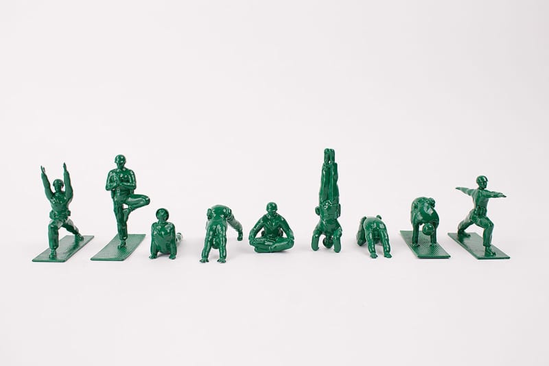Brogamats 推出「Yoga Joes」塑膠公仔