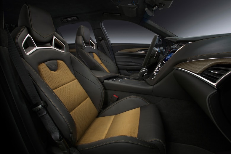 Cadillac 2016 年式樣 CTS-V 高性能轎跑車