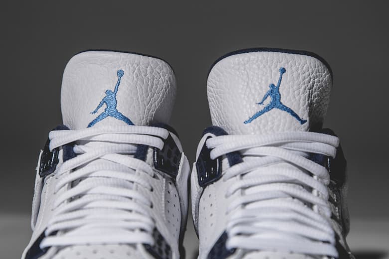 Air Jordan 4 Retro 復刻配色「Columbia」