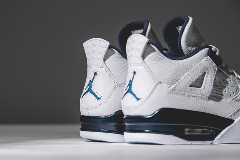 Air Jordan 4 Retro 復刻配色「Columbia」