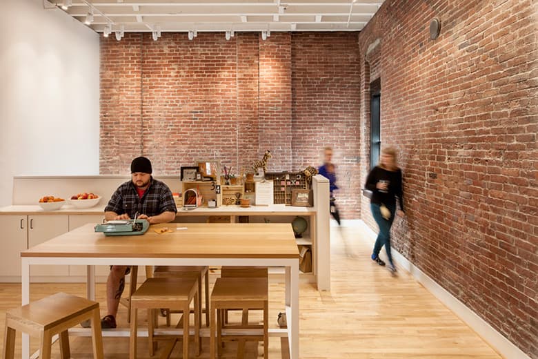  造訪 Airbnb 波特蘭總部