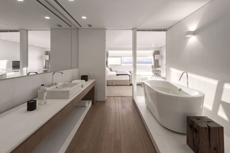 Studio Arthur Casas 打造 Casa Urca 豪宅