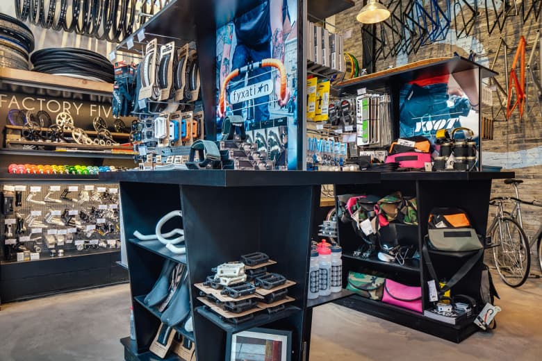 Factory Five 開設最新門店