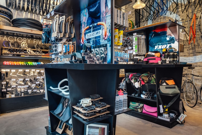 Factory Five 開設最新門店