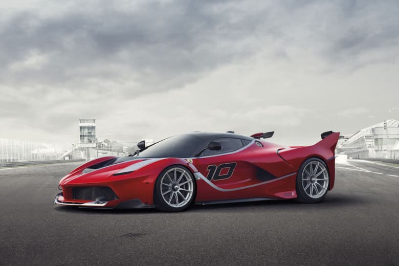 Ferrari 發表 1,035 馬力的 FXX K 賽道專用超級跑車