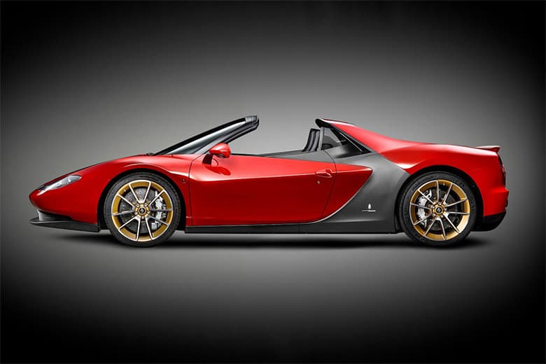 Ferrari 發布量產版本 Sergio 超級跑車