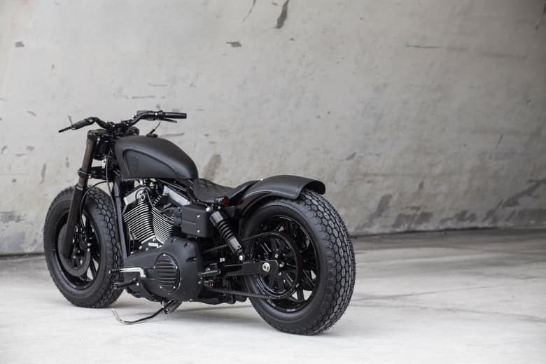 Rough Crafts 打造 Harley Davidson 2009 Fat Bob「Dyna Guerilla」改裝版本