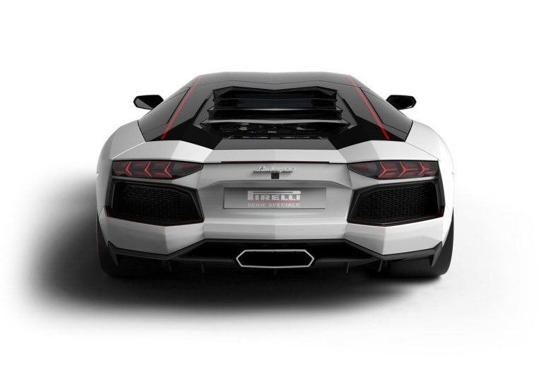 Lamborghini Aventador LP 700-4「Pirelli」特別版跑車
