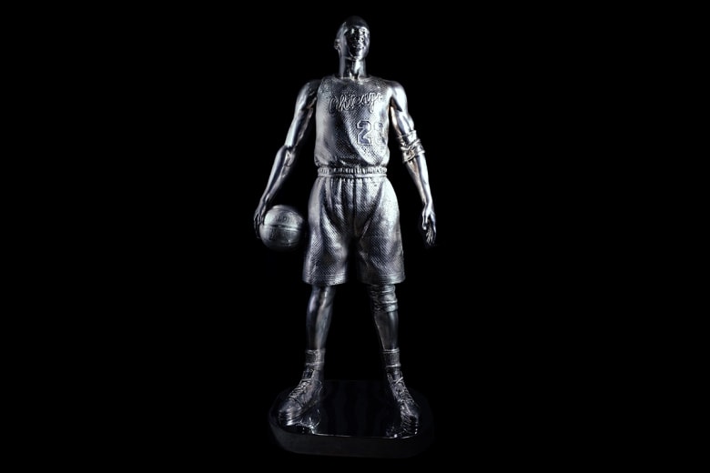 Limited Edt x Jahan Loh「Full Metal Twenty Three」雕塑