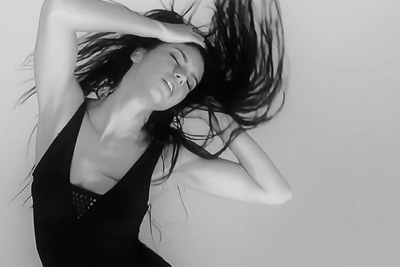 Adriana Lima、Kendall Jenner 與 Cara Delevingne 出鏡 LOVE 2014 降臨節主題系列短片