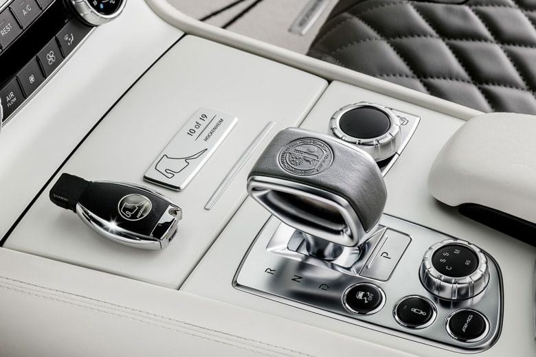 Mercedes-Benz SL 63 AMG 2014 F1 世界冠軍收藏版