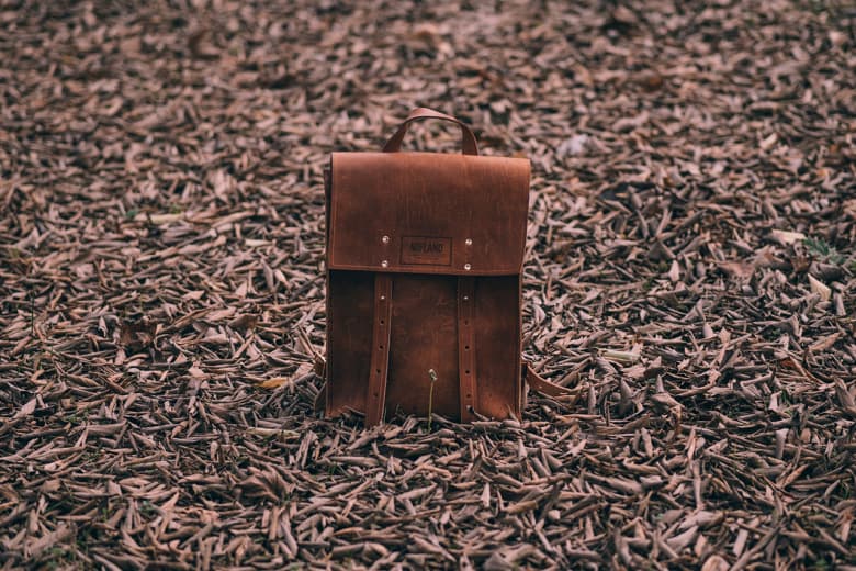 MIFLAND Deluxe Leather Rucksack「Luggage Brown」背包