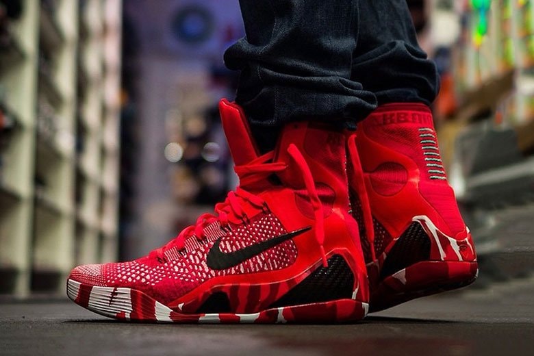 Nike Kobe 9 Elite 聖誕節別注配色