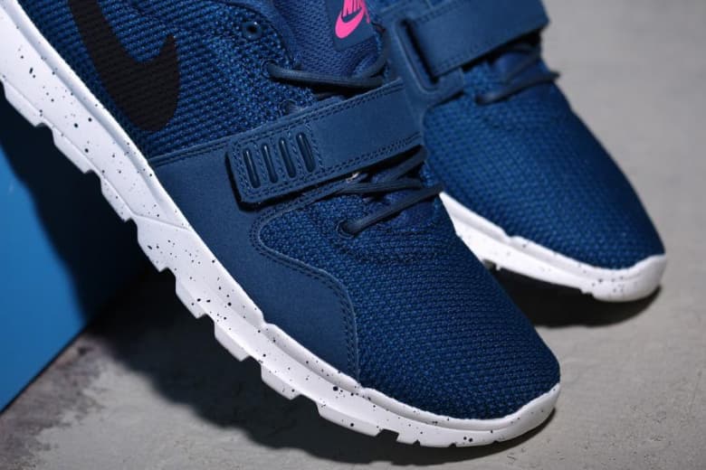 Nike SB Trainerendor「Blue Force」配色