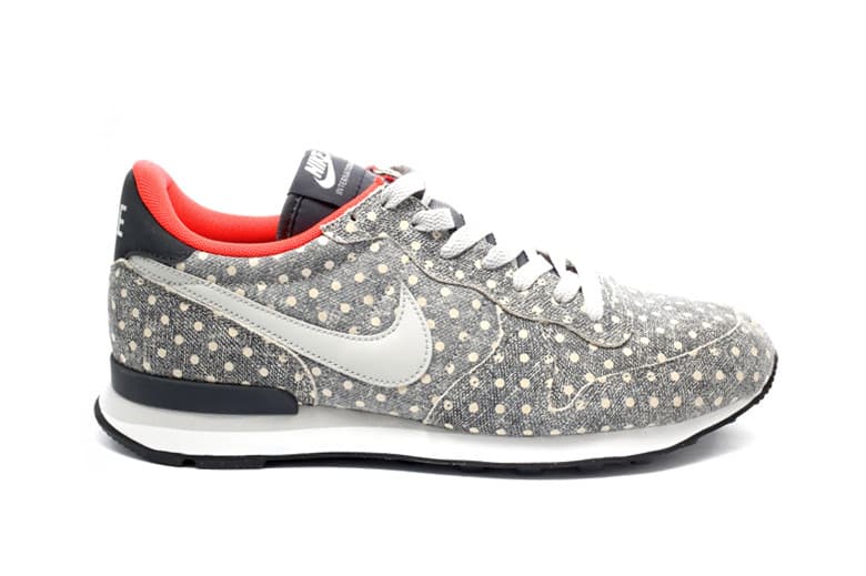 搶先預覽 Nike Sportswear 2015 春夏「Polka Dot」系列