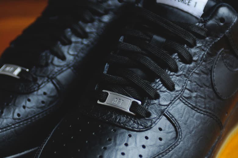 Nike Sportswear Air Force 1 '07 LV8「Croc and Gum」別注系列