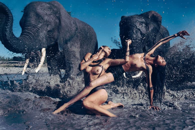 Pirelli「Form & Desire」攝影展展示 2015 日曆造型硬照