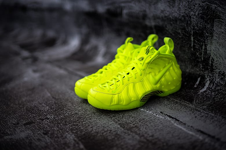 Nike Air Foamposite Pro「Volt」配色