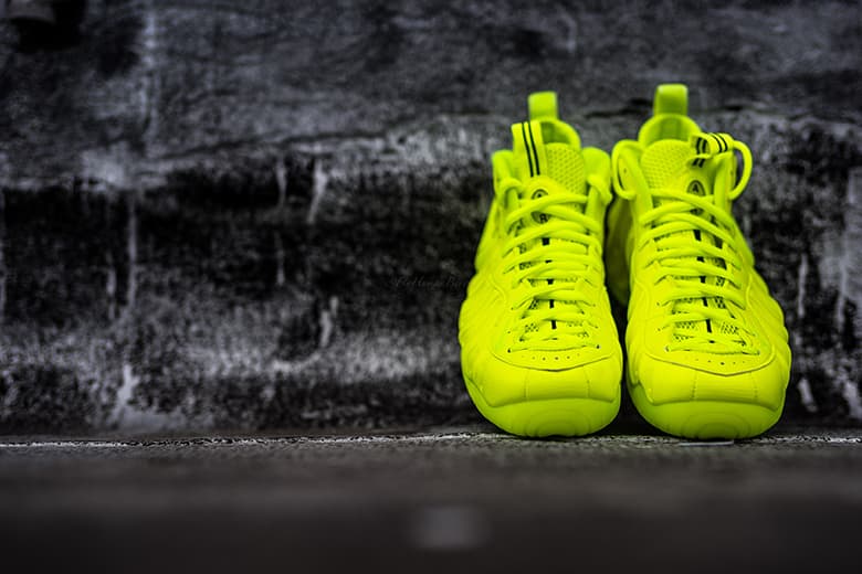 Nike Air Foamposite Pro「Volt」配色
