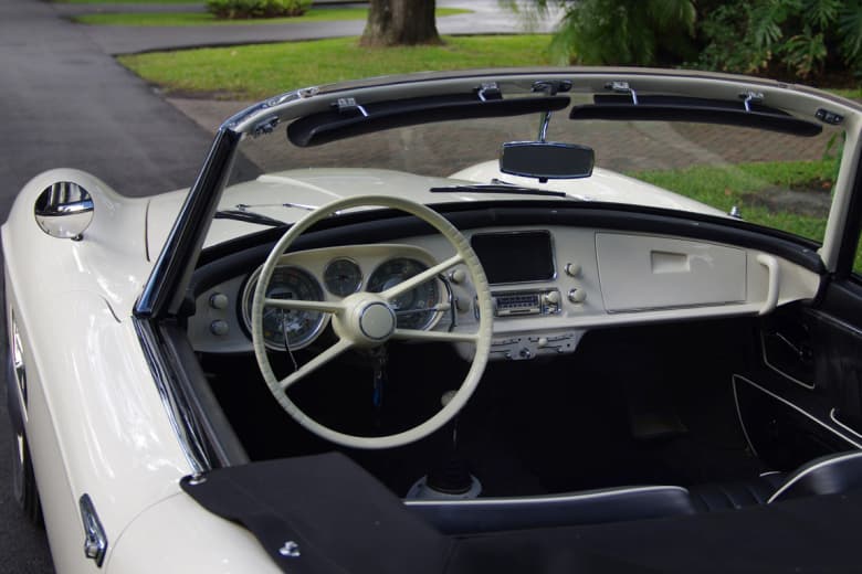 跟隨 Cool Hunting 細賞 1957 BMW 507 車款