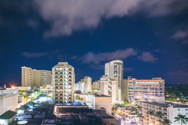 RVCA 與 POW! WOW! Hawaii 合作舉辦 RVCAloha 活動