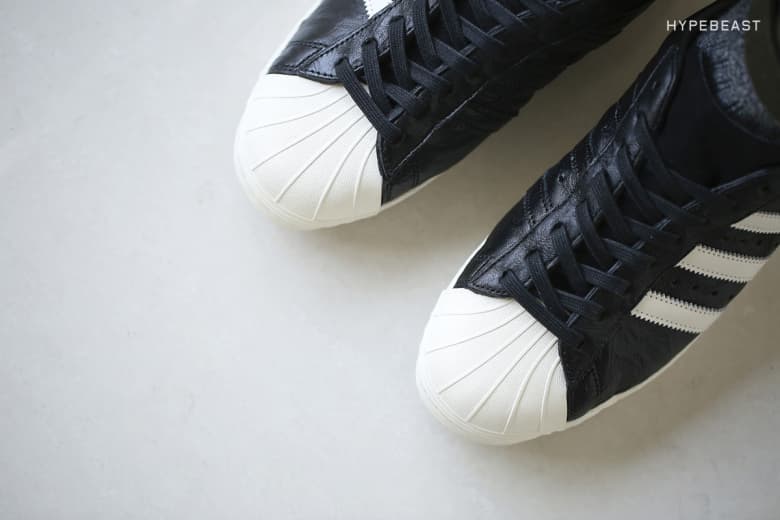 近賞 adidas Consortium Superstar 10 週年紀念版「Adi Dassler」配色