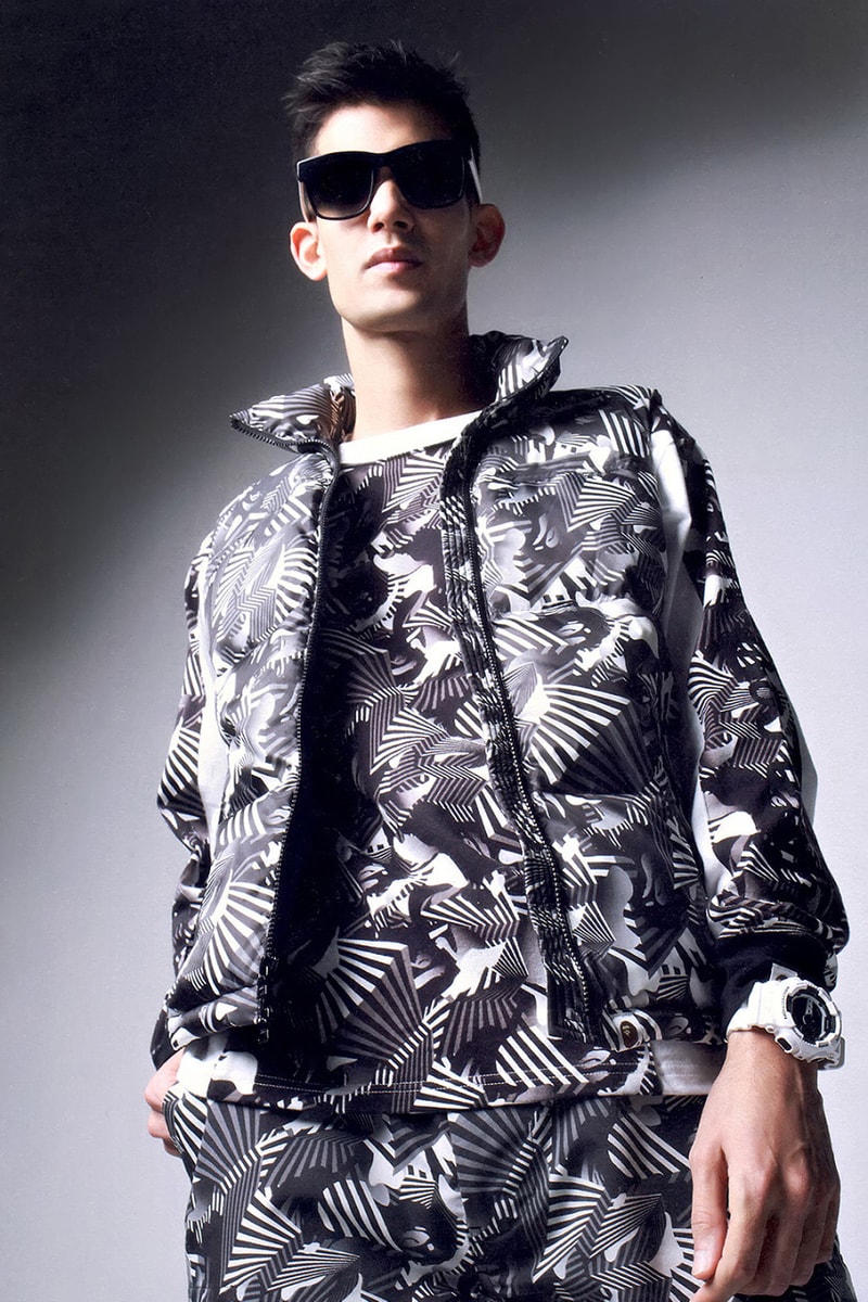 《e-MOOK》A Bathing Ape 2015 春夏系列 Lookbook