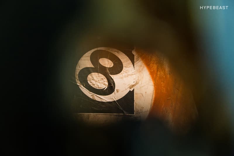 Concepts 為 ASICS Gel Lyte V 「8 Ball」聯名鞋履發售打造「地下棚舍」