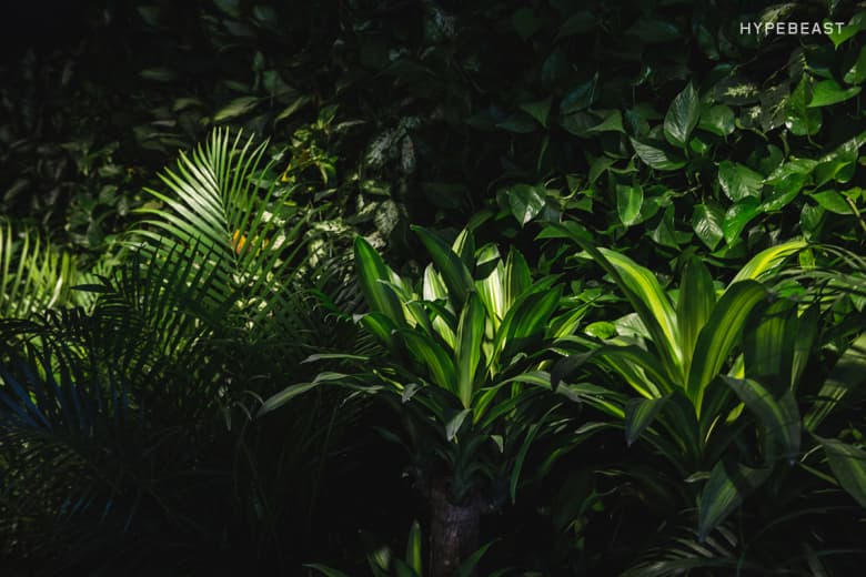 走進 OFF-WHITE 香港旗艦店