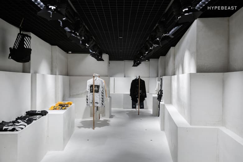 走進 OFF-WHITE 香港旗艦店