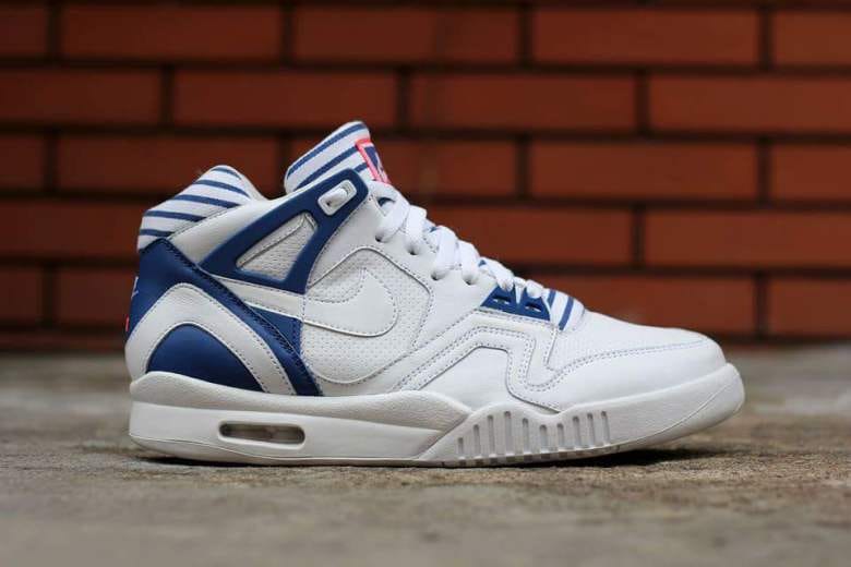 Nike Air Tech Challenge II「Pinstripe」配色