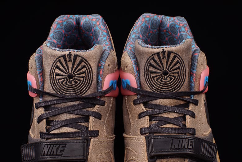 Nike Air Trainers 3 Qs 2015 超級碗別注配色