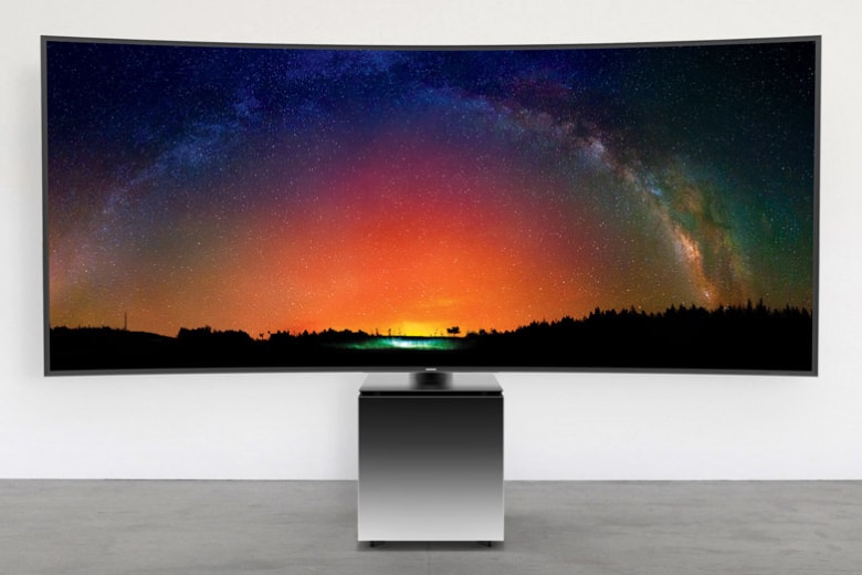 Samsung 與工業設計師 Yves Behar 攜手打造 SW9 Ultra-HD TV 超清電視