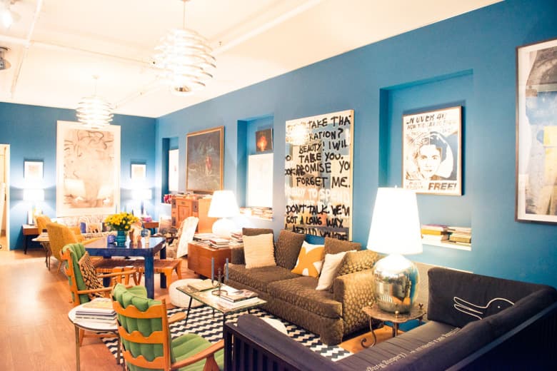 跟隨 The Coveteur 造訪 Glenn O'Brien 紐約東村住所